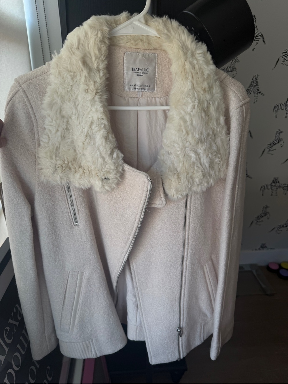 Zara Trafaluc Cream Teddy Collar Jacket